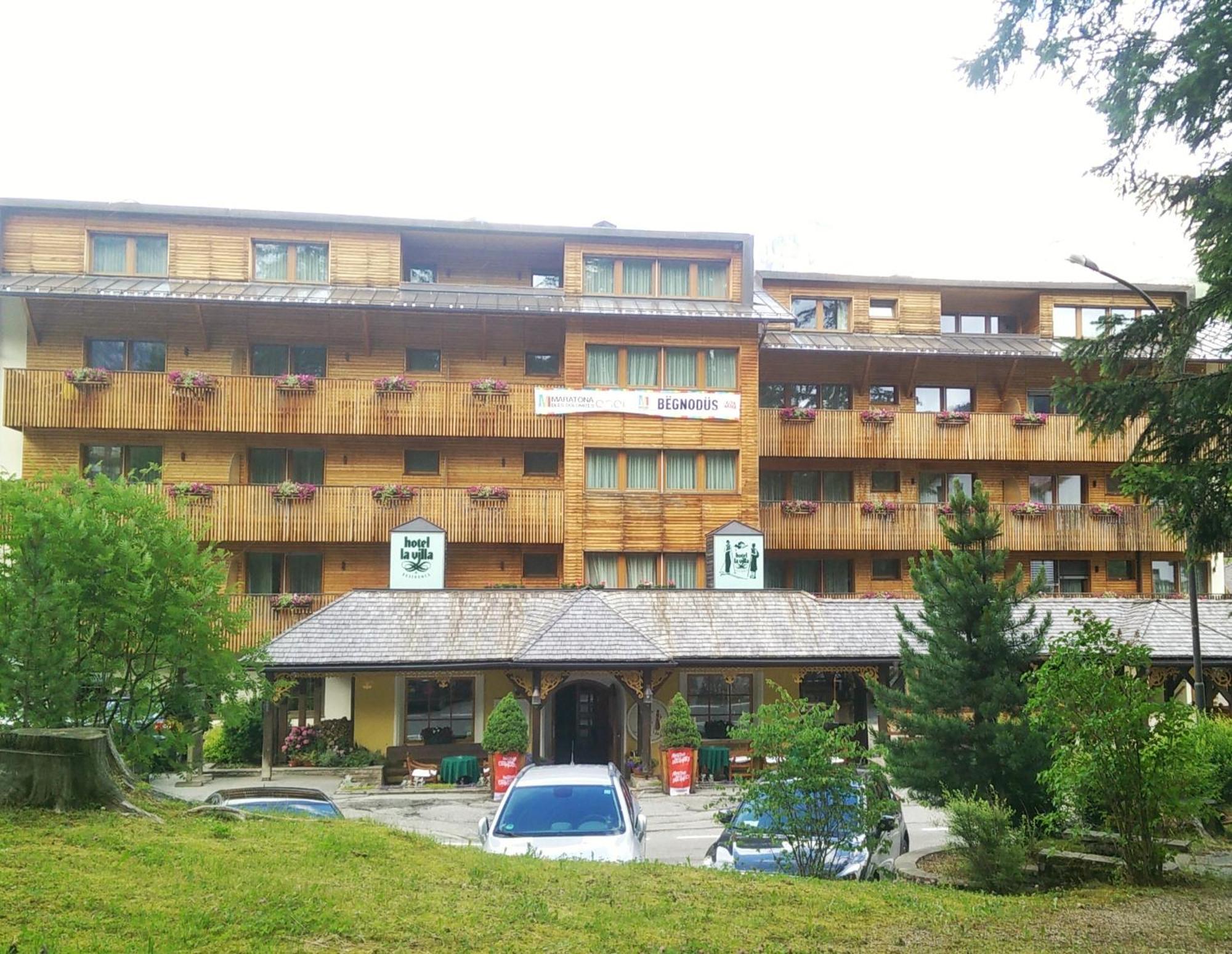 Hotel La Villa Exterior foto